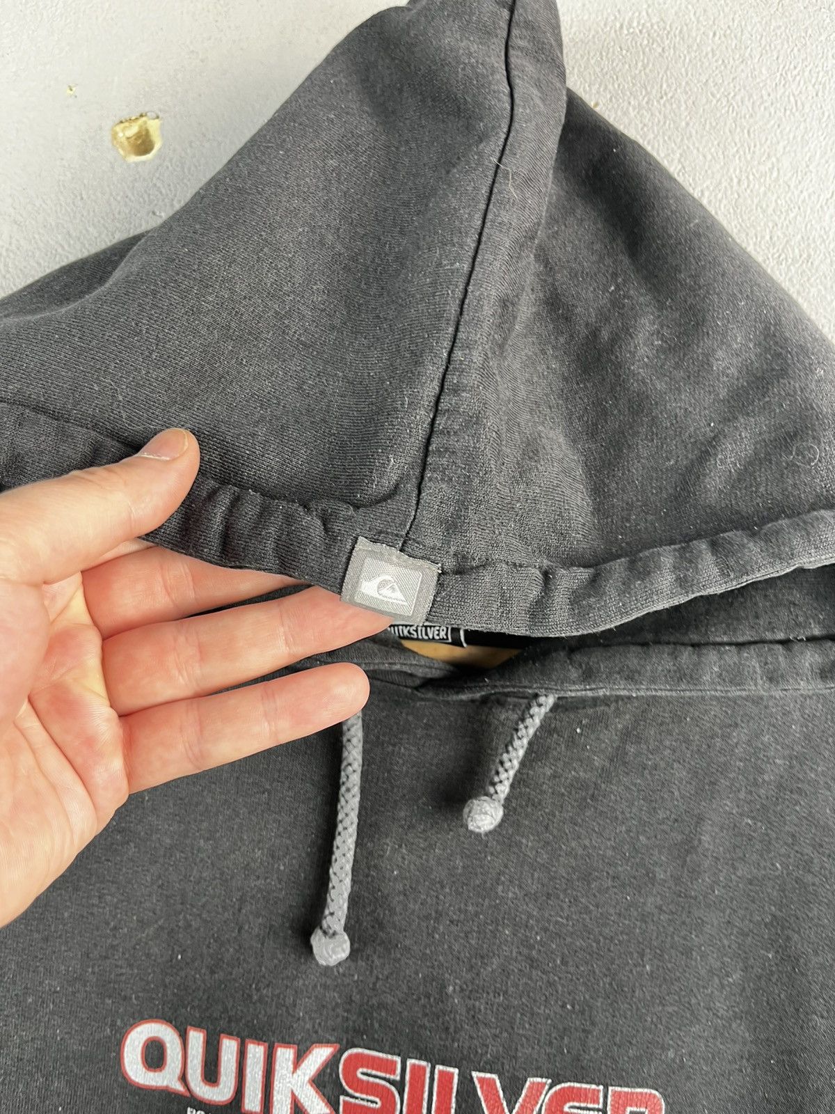 Quiksilver Vintage Quicksilver Hoodie Mens Pullover Faded Distressed Size US XXL / EU 58 / 5 - 7 Thumbnail