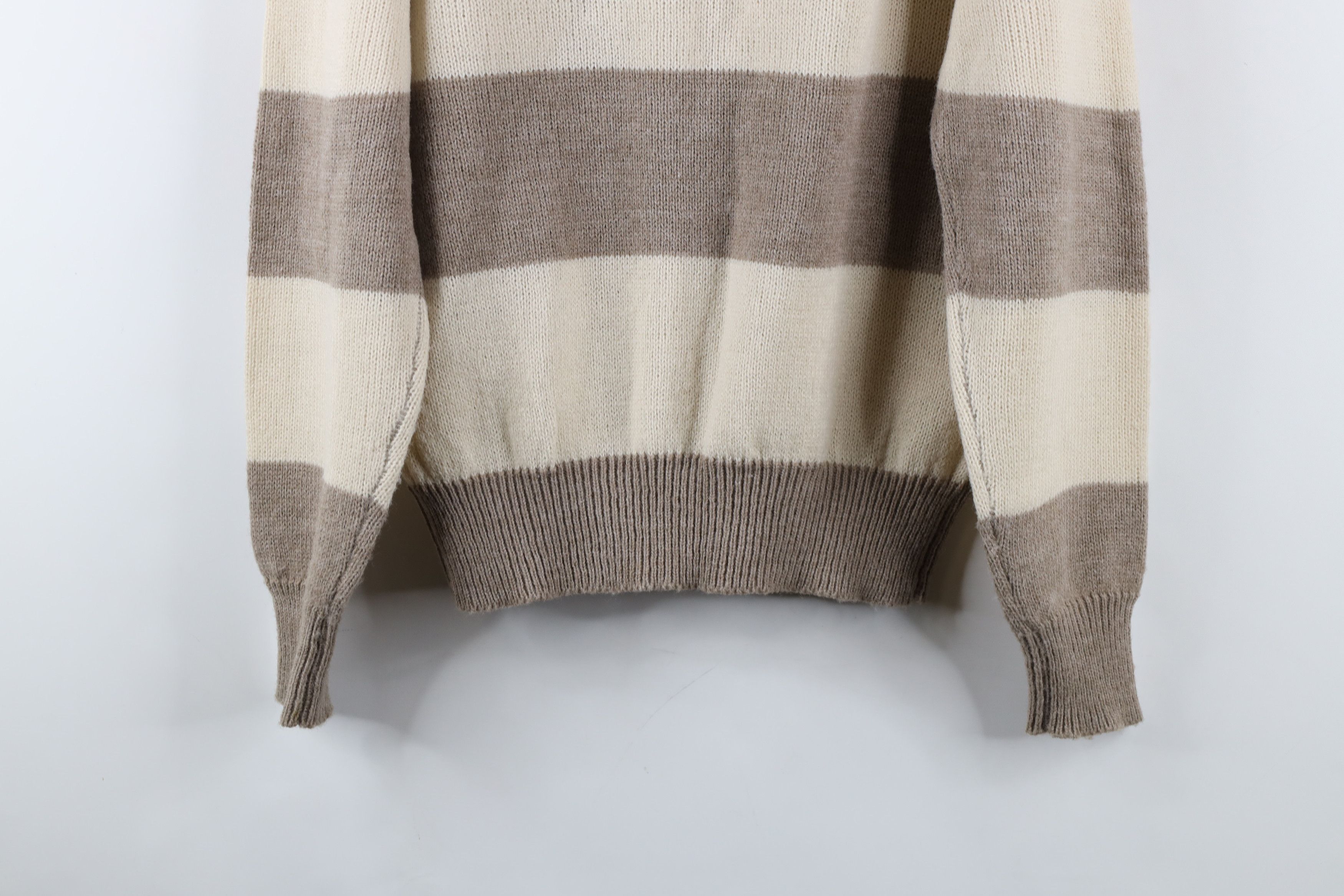 Vintage Vintage 90s Streetwear Striped Argyle Knit Crewneck Sweater Size US M / EU 48-50 / 2 - 10 Thumbnail