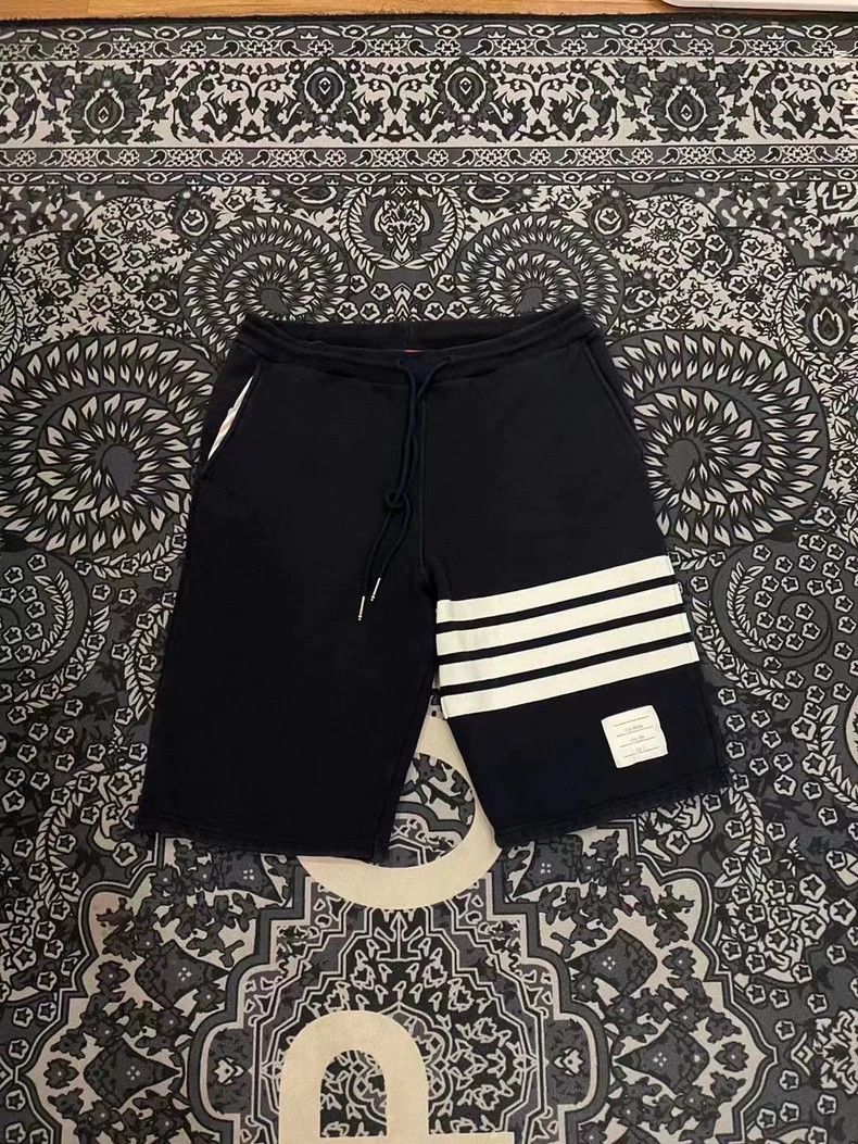 Thom Browne Classic Knit Stripe Shorts - dmc