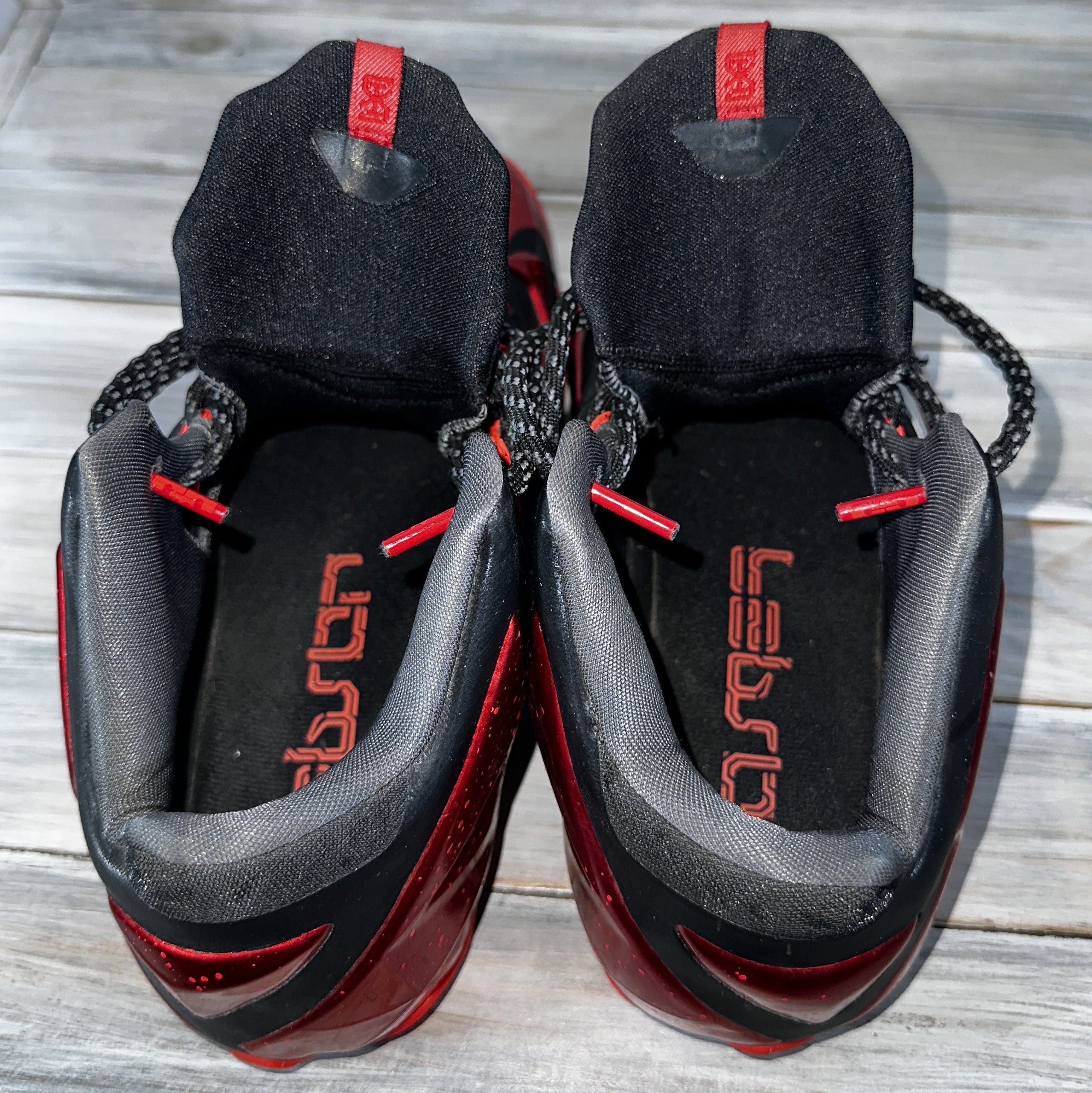 Nike Nike LeBron XI Away Miami Heat Sneakers Red Black Basketball Size US 9.5 / EU 42-43 - 22 Thumbnail
