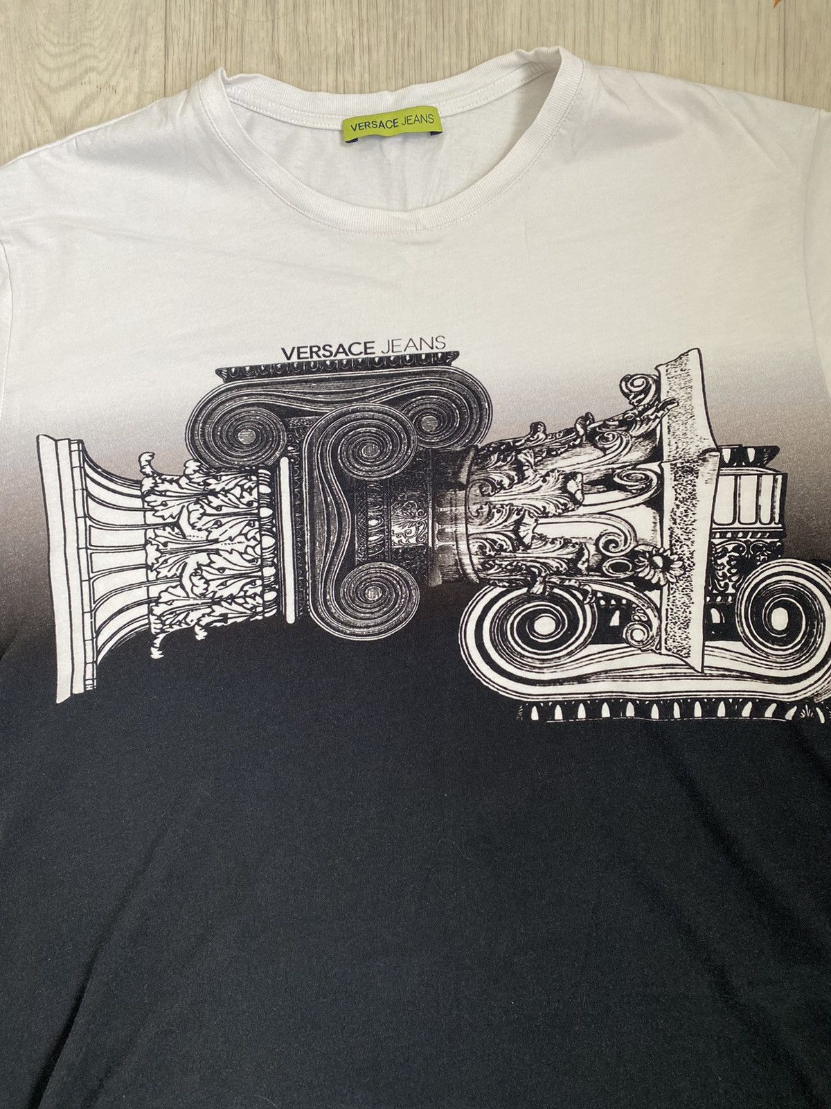 Versace × Versace Jeans Couture VERSACE JEANS T-Shirt Baroque Filigree Size US M / EU 48-50 / 2 - 2 Thumbnail