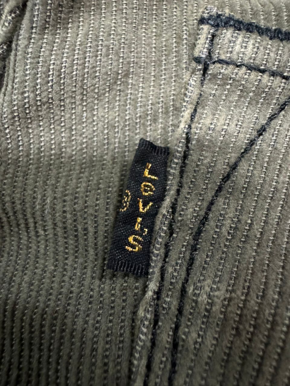 Levi's 💥Flare💥Vintage 90s Levi’s Black Star Bootcut Corduroy Size US 28 / EU 44 - 16 Thumbnail