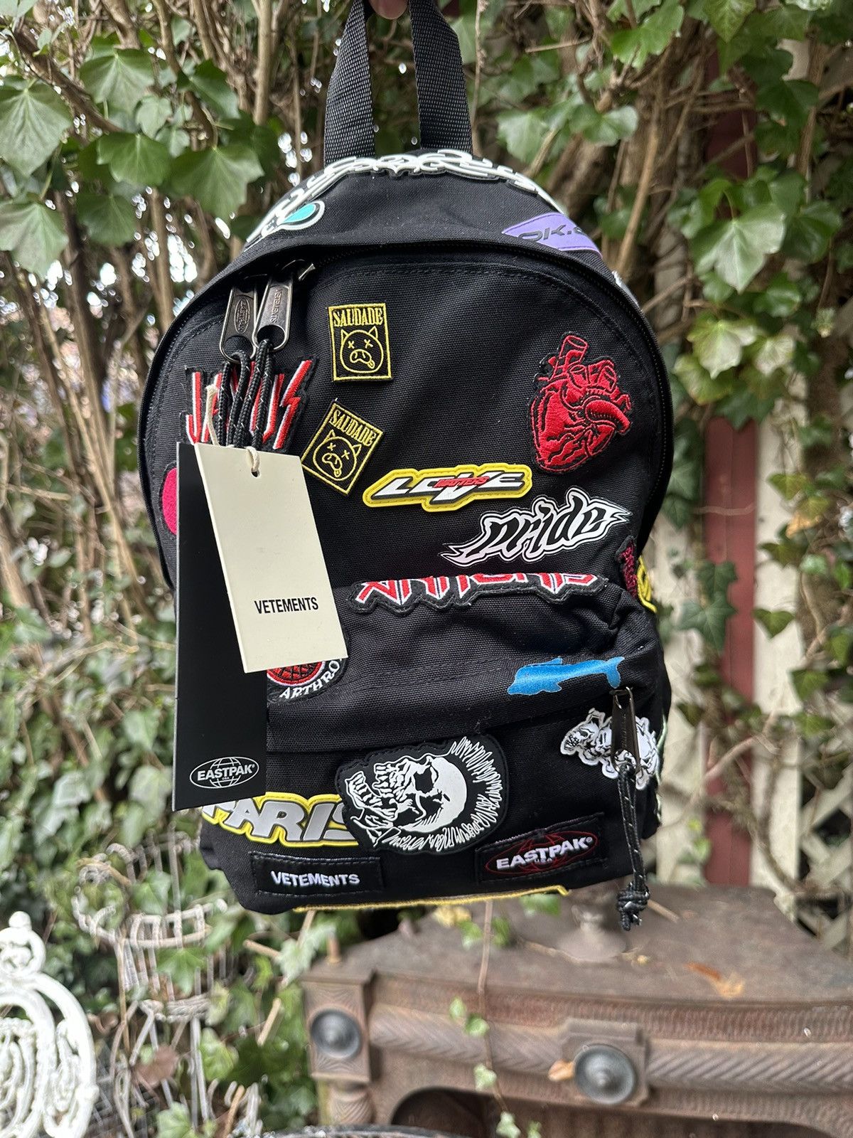超美品 VETEMENTS EASTPAK 名作 バックパック 変形 超美品 VETEMENTS EASTPAK 名作 バックパック 変形｜Yahoo