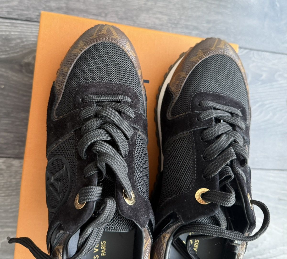 Louis Vuitton Louis Vuitton Run Away Sneaker Size US 6 / IT 36 - 4 Thumbnail