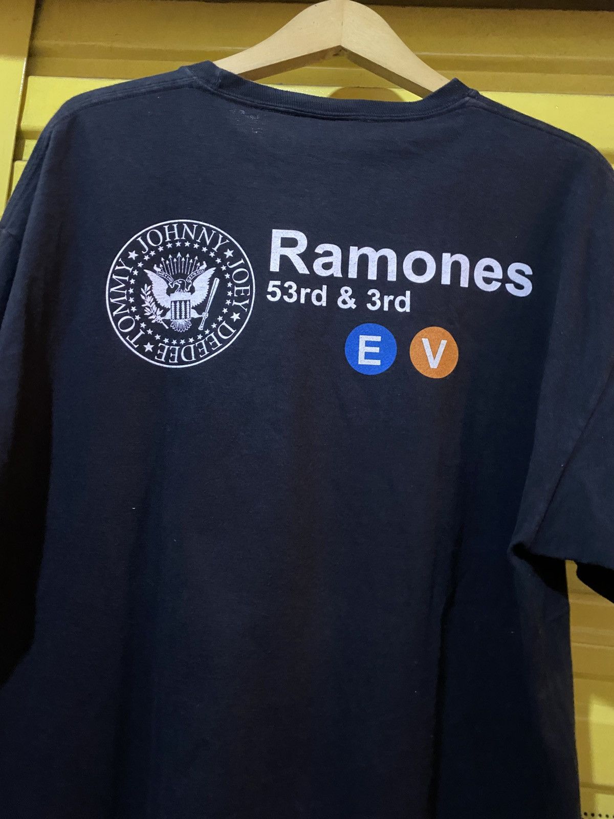 Band Tees Ramones 1234 Size US XL / EU 56 / 4 - 5 Thumbnail