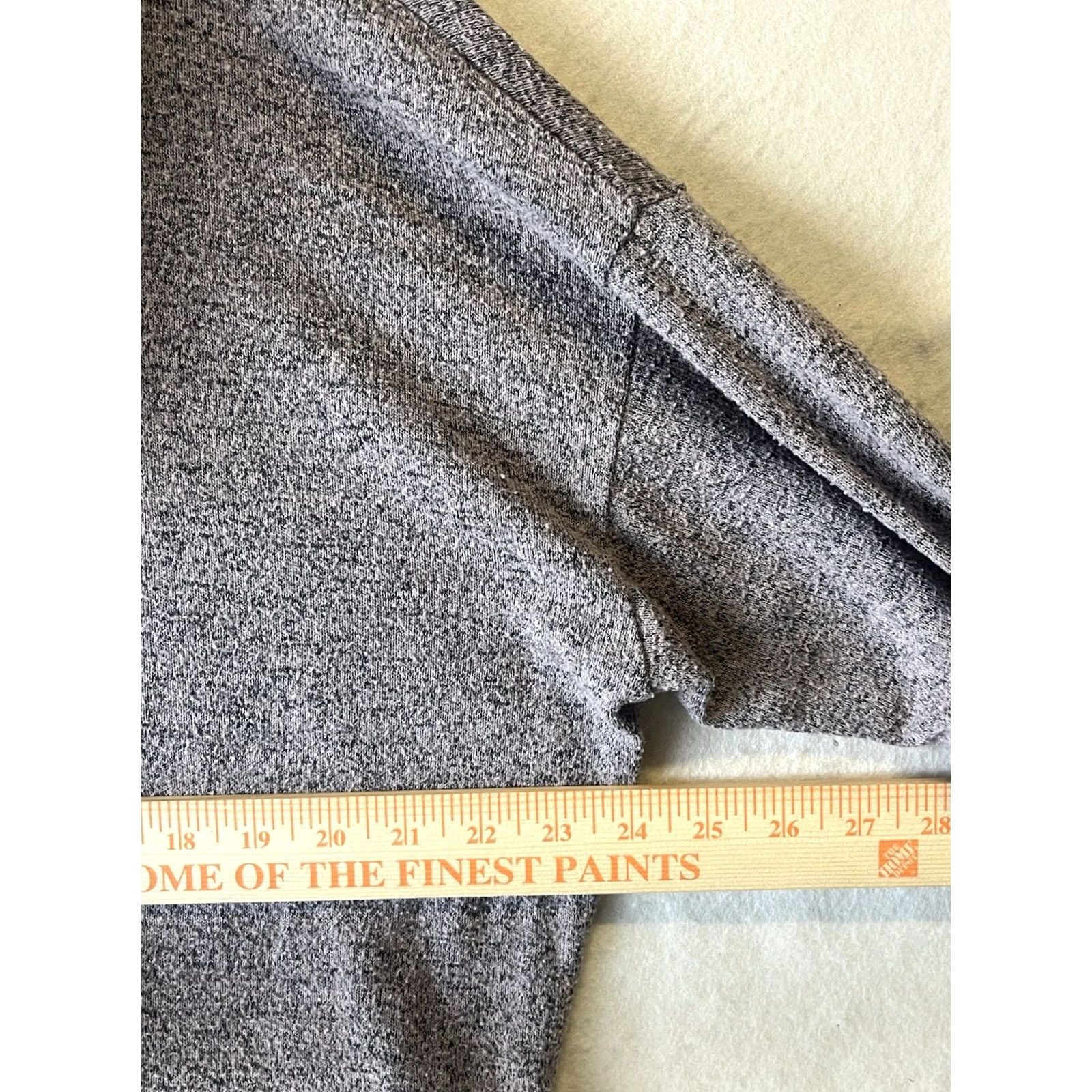 Torrid Torrid Hoodie Pullover V-Neck Womens Size 0 Relaxed All Seasons Multicolor Knit Plush Size XS / US 0-2 / IT 36-38 - 3 Thumbnail