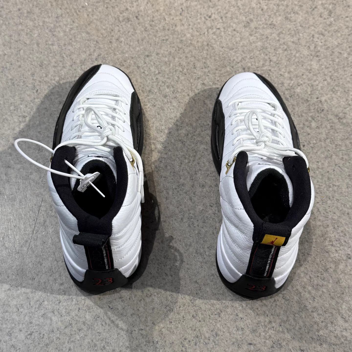 Jordan Brand Air Jordan 12 Taxi Basketball Shoes K15 Size US 7 / EU 40 - 8 Thumbnail