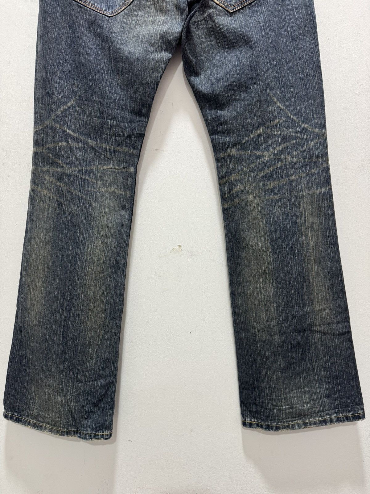 Lee VINTAGE LEE RIDER FLARED LEG DISTRESSED DENIM JEANS Size US 34 / EU 50 - 7 Thumbnail