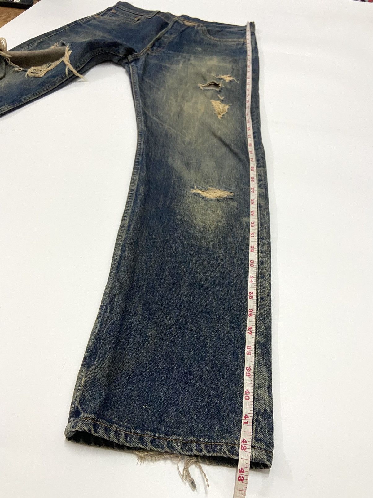 Levi's LEVI'S 501 DISTRESSED JEANS Size US 33 - 13 Thumbnail
