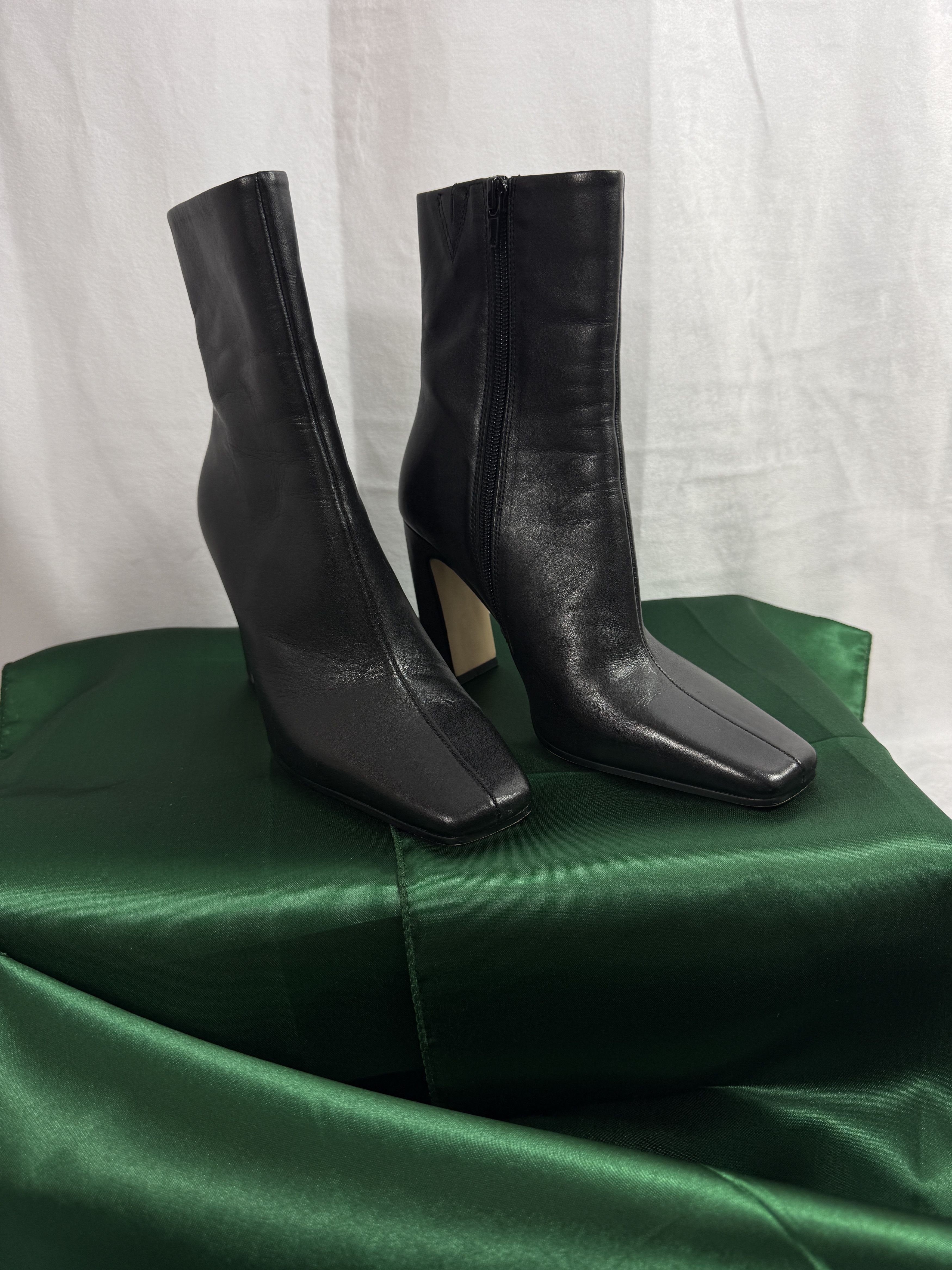 Steve Madden Steve Madden Black Leather Boots Size US 6 / IT 36 - 1 Thumbnail