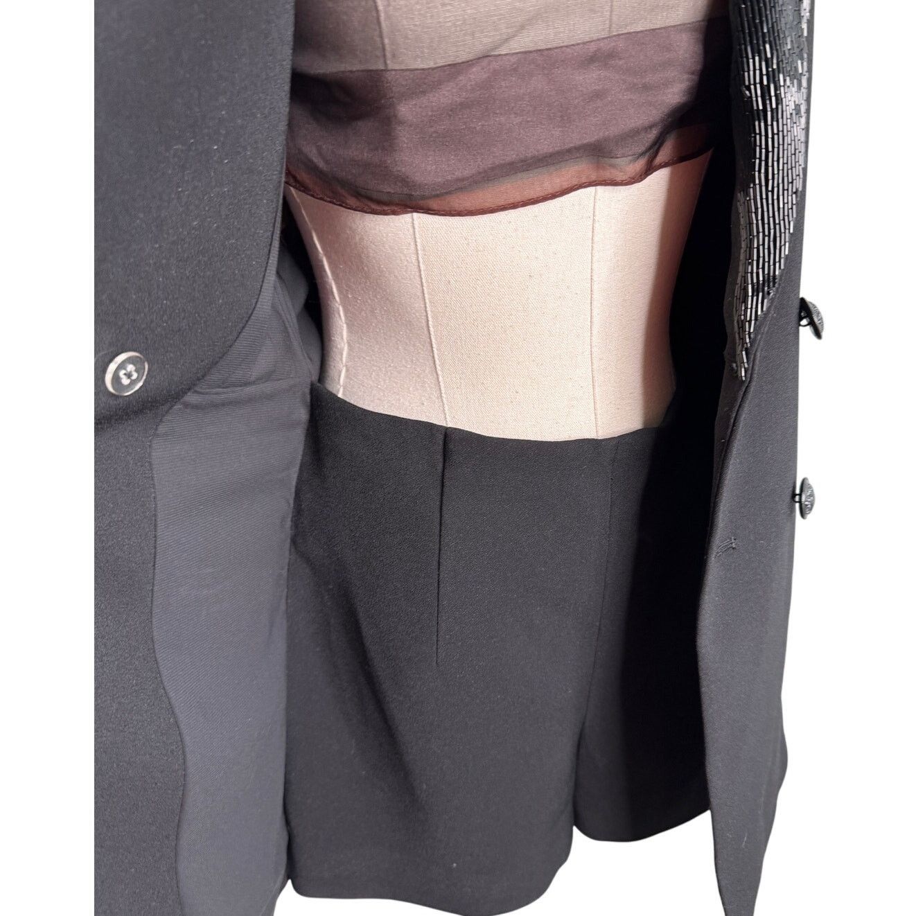 Alice + Olivia Alice + Olivia Carlena Tuxedo Romper Blazer beaded size 2 Size 26" / US 2 / IT 38 - 9 Thumbnail