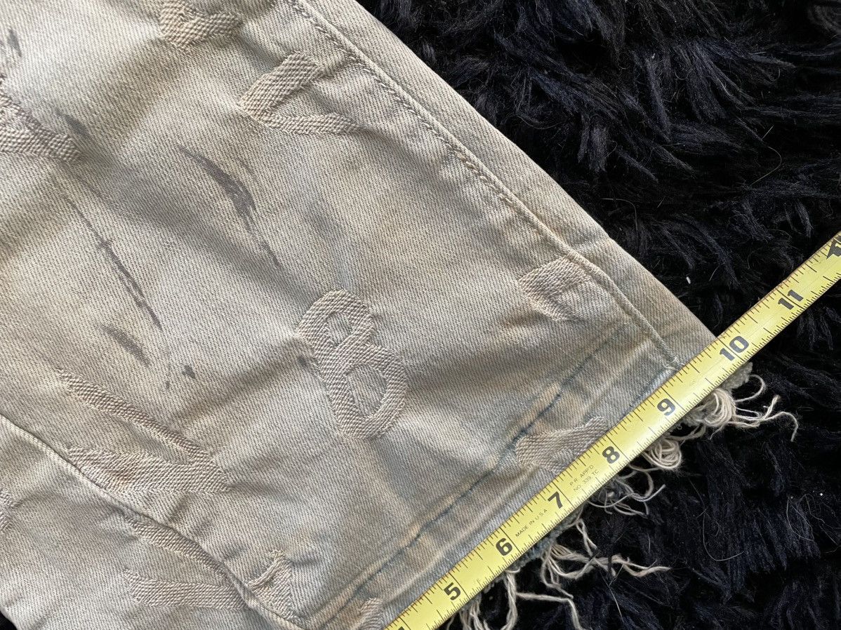 Valabasas Distressed bootcut denim Size US 38 / EU 54 - 6 Thumbnail