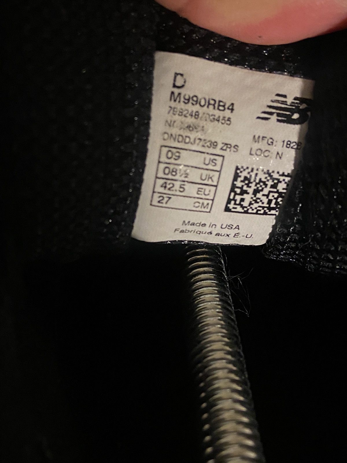 New Balance Made in USA New Balance 990v4 burgundy size 9 Size US 9 / EU 42 - 7 Thumbnail