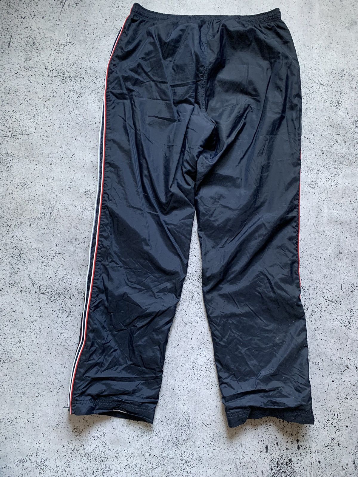 Nike Vintage Nike Nylon Track Pants Drill Double Swoosh Y2K USA Size US 36 / EU 52 - 4 Thumbnail