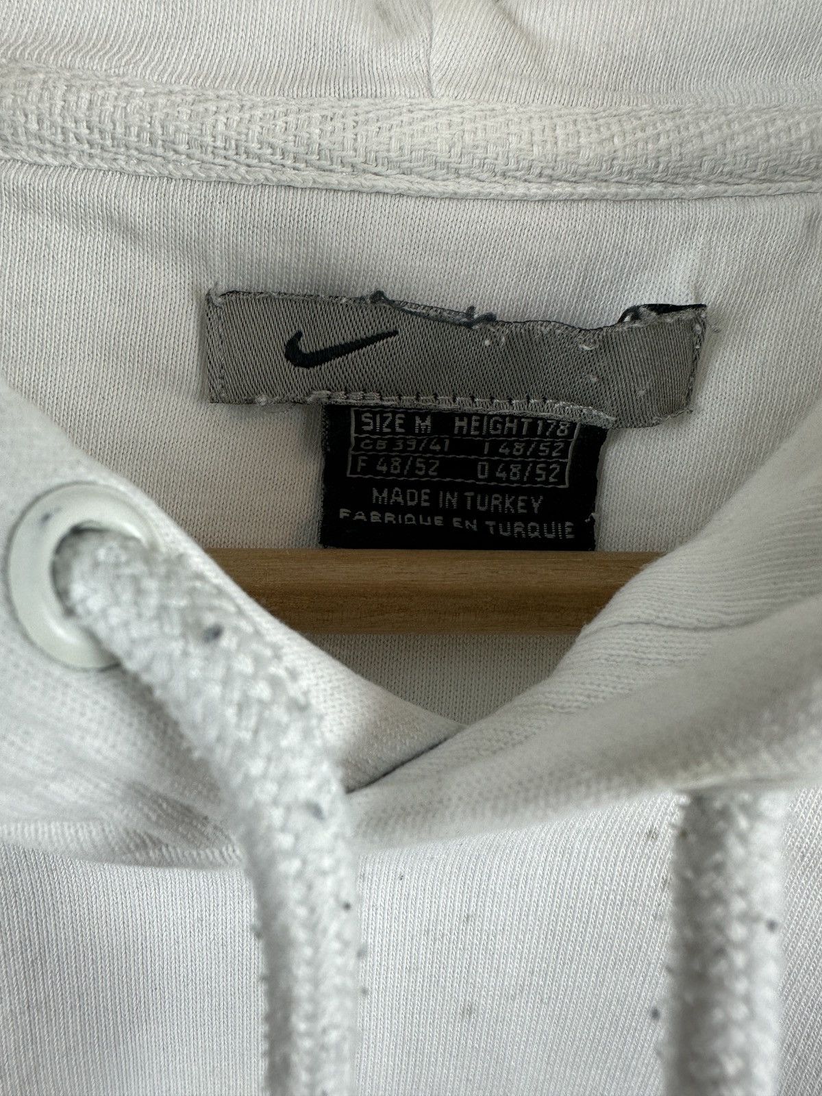 Nike Vintage nike 2000s y2k swoosh embroided hoodie Size US L / EU 52-54 / 3 - 5 Thumbnail