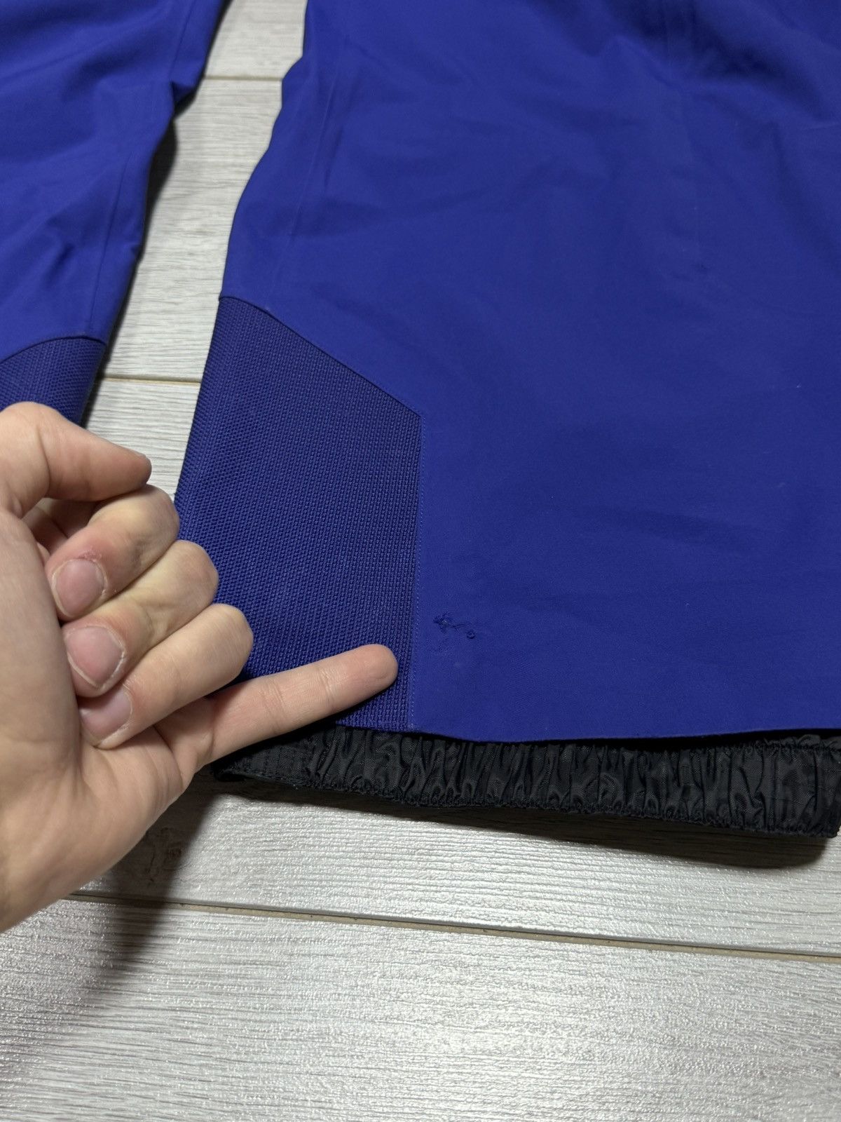 Arc'teryx Arcteryx Gore tex Recco ski pants multi pocket waterproof Size US 30 / EU 46 - 18 Thumbnail