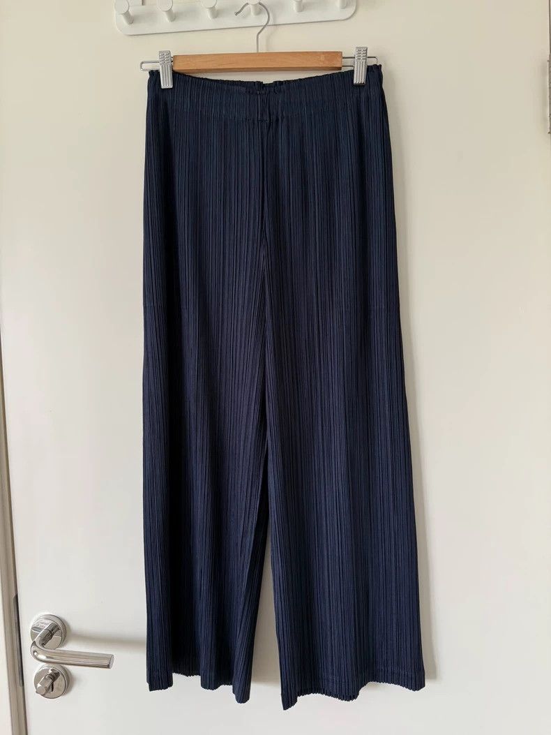 Issey Miyake issey miyake size:4 Dark blue wide-leg pants Size US 26 / EU 42 - 1 Thumbnail