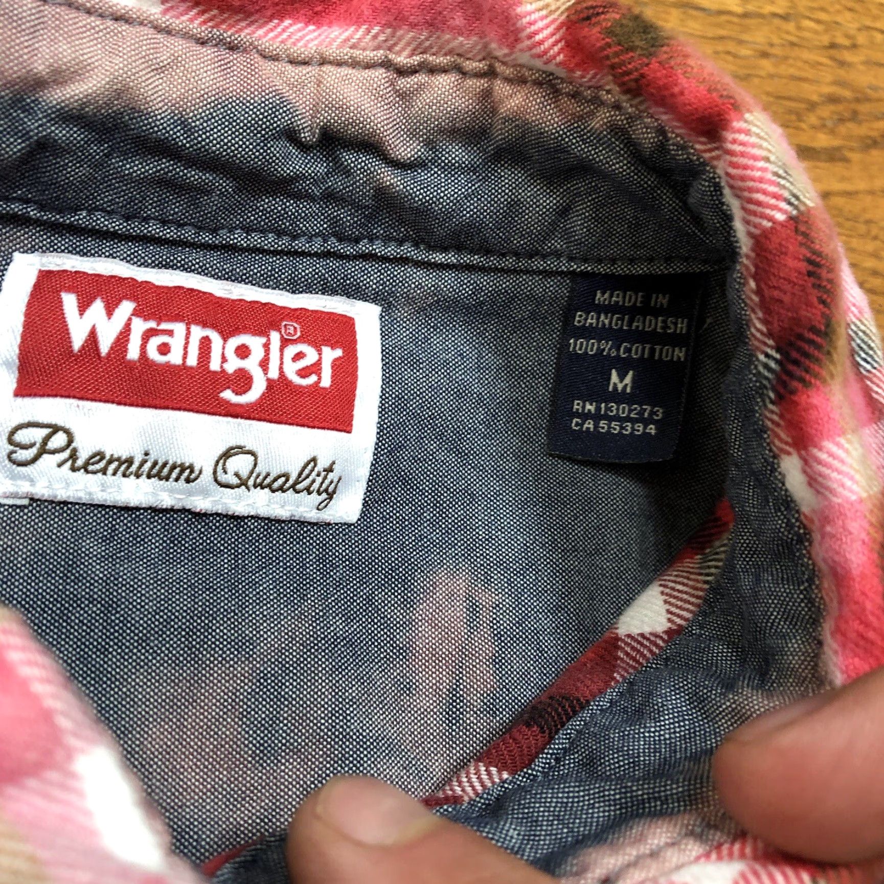 Wrangler VINTAGE Wrangler Long Sleeve Shirt Button Up Mens XL Acid Wash Tie Dye Red Plaid Flannel Size US XL / EU 56 / 4 - 4 Thumbnail