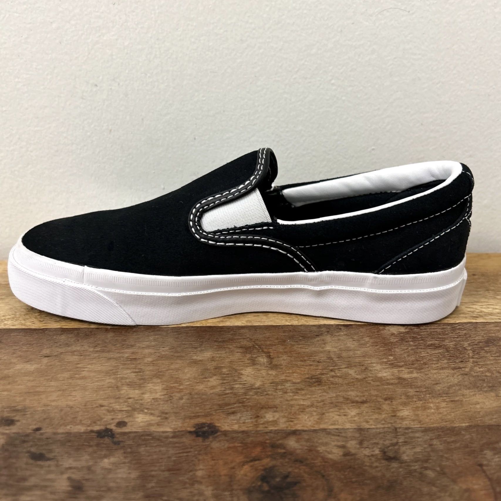Converse Converse Cons One Star CC Pro Suede Slip Mens 4 /Womens 5.5 Black White 160545C Size US 4 / IT 34 - 7 Thumbnail