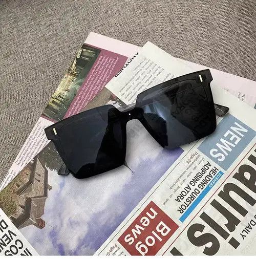 Vintage Retro punk sunglasses Size ONE SIZE - 4 Thumbnail