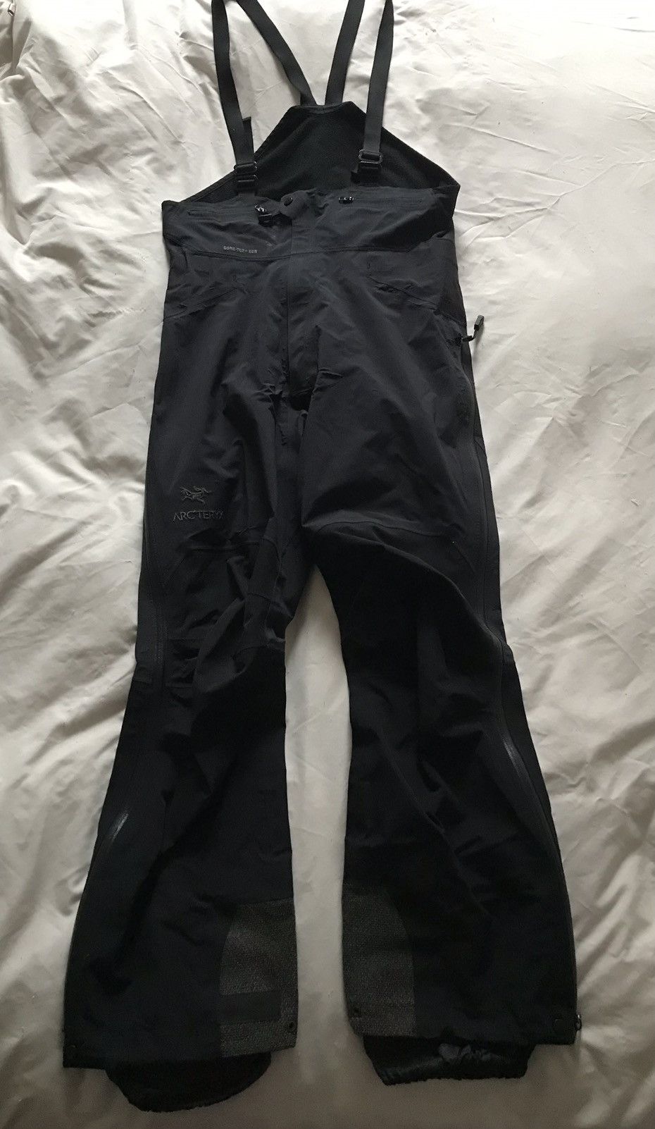 image of Arcteryx x Vintage 2000’S Arc’Teryx Bib Overalls in Black, Men's (Size 30)
