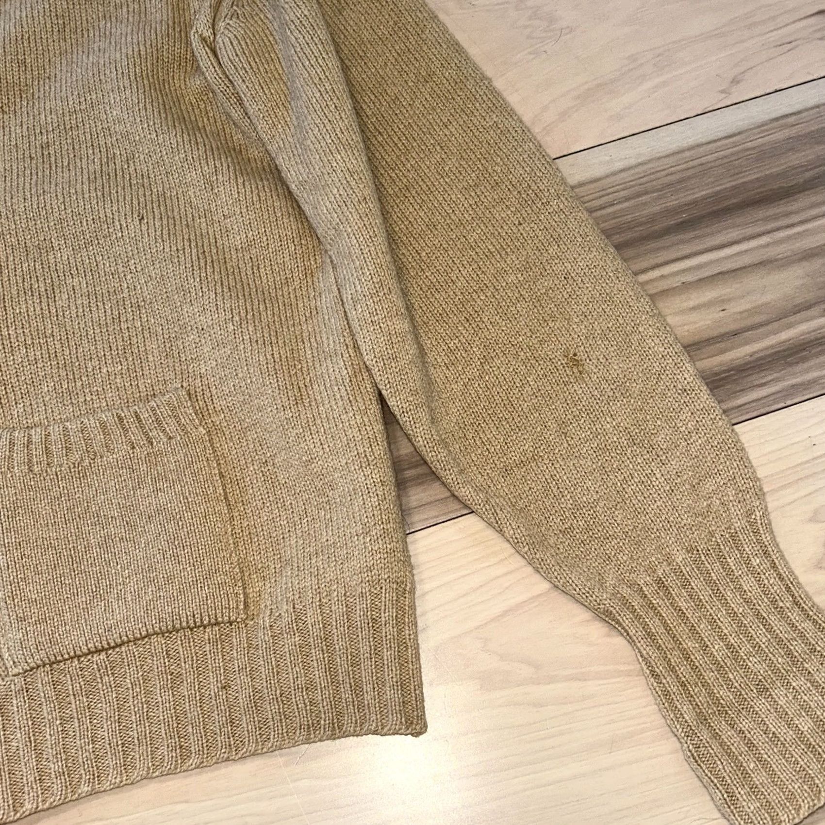 Vintage VINTAGE L.L. Bean Cardigan Sweater Men Large Beige Camel Hair Wool V-Neck Button Pockets Elbow Patches All Seasons Lightweight Size US L / EU 52-54 / 3 - 3 Thumbnail