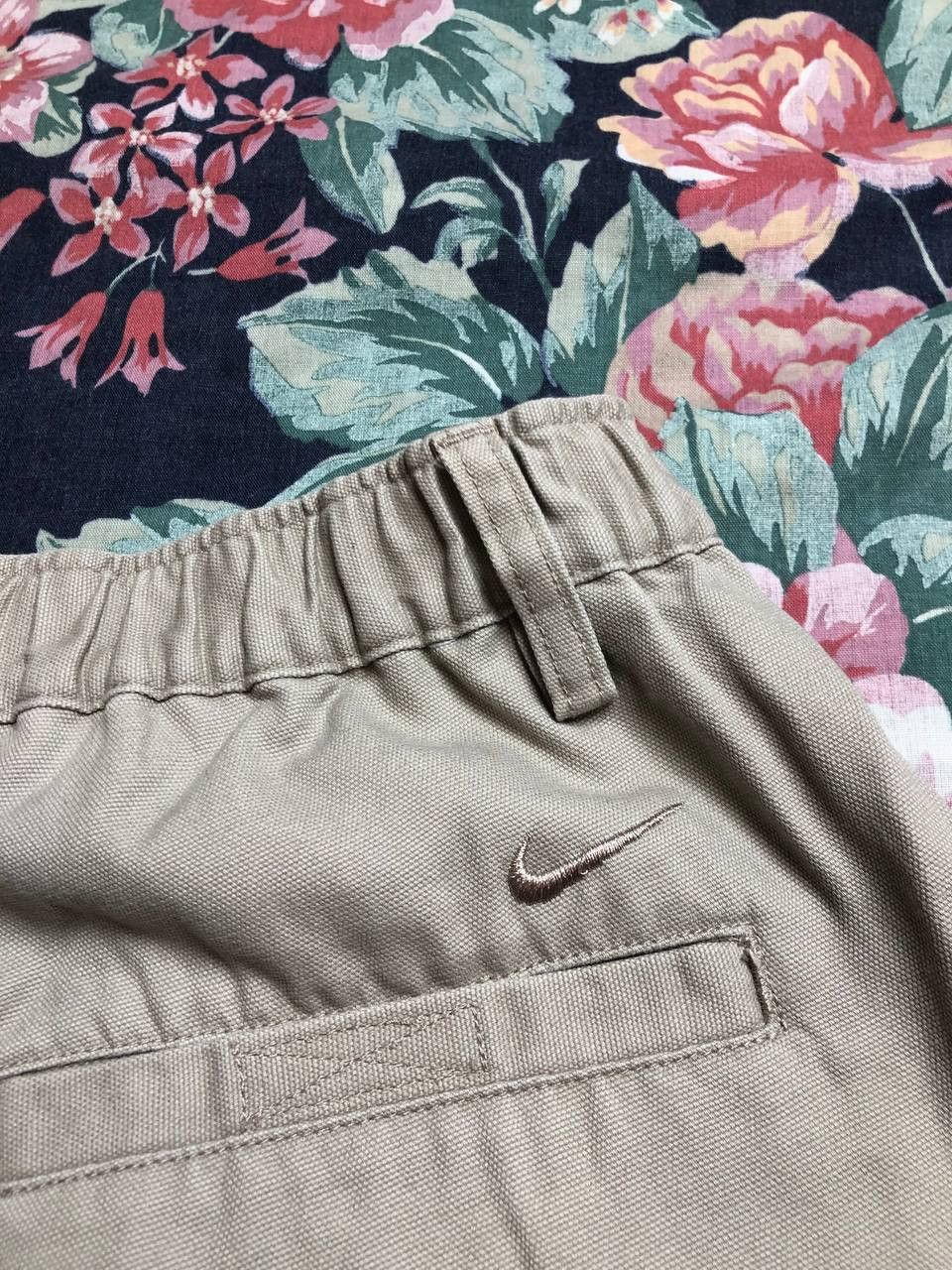 Nike Vintage Nike shorts streetwear swoosh casual y2k Size US 30 / EU 46 - 17 Thumbnail