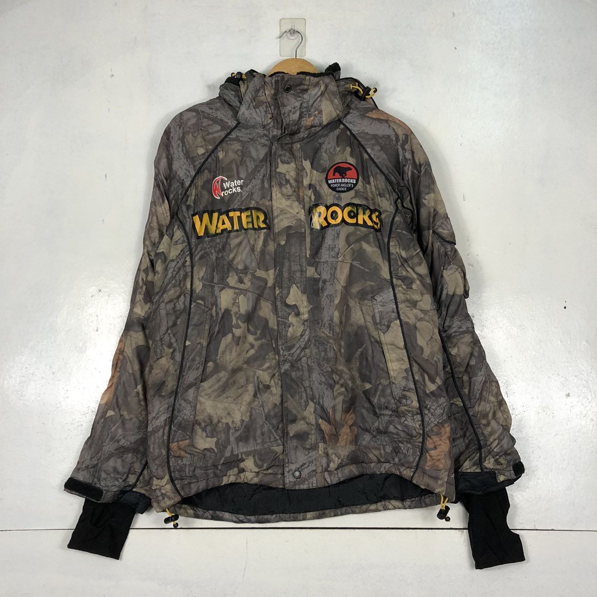 Vintage Vintage Water Rocks Camo tree Outdoor Jackets Size US M / EU 48-50 / 2 - 1 Thumbnail