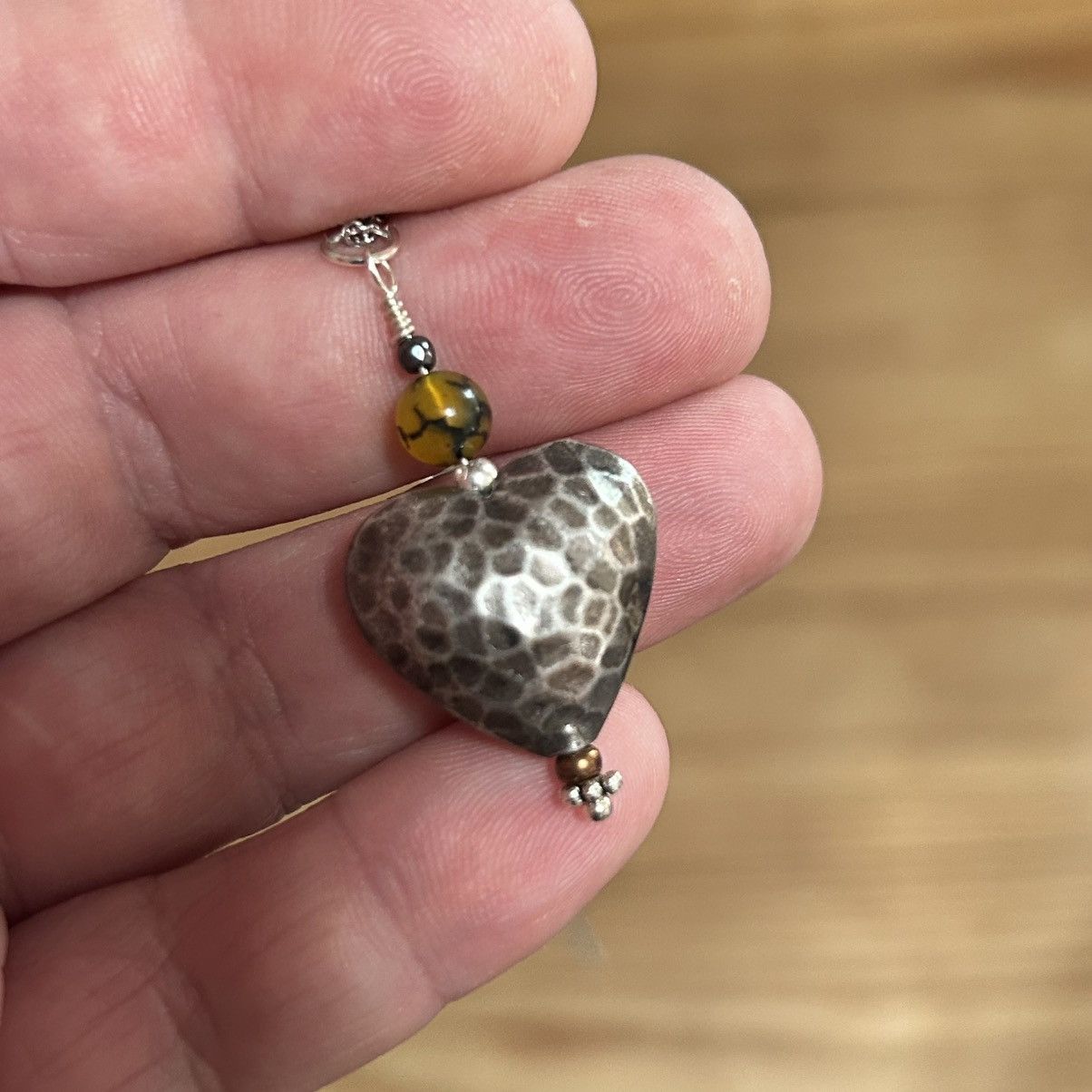Handmade Handcrafted hammered bubble heart dragon vein necklace Size ONE SIZE - 6 Thumbnail