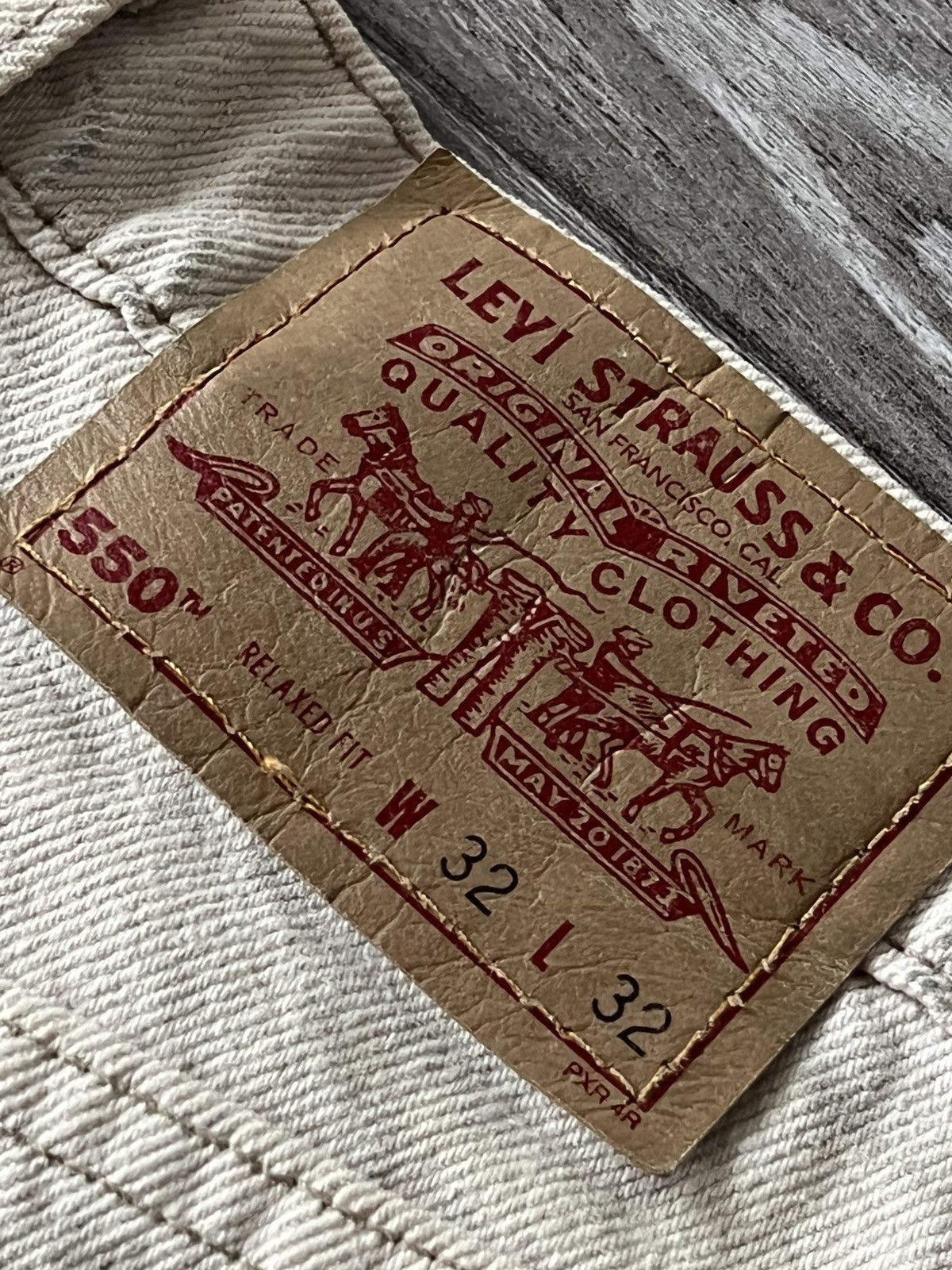Levi's × Vintage ‼️Levis Vintage White Denim Made In USA 550 Relaxed Fit Jeans Size US 32 / EU 48 - 10 Thumbnail