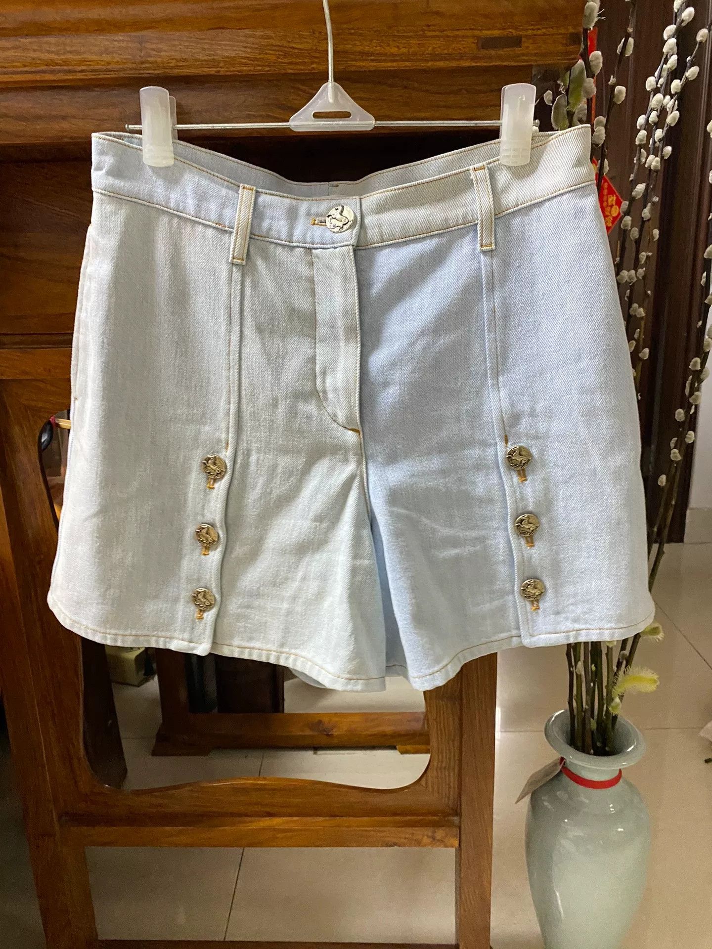 Chanel Chanel Authentic Runway Shorts Size 38" / US 16 / IT 52 - 1 Thumbnail