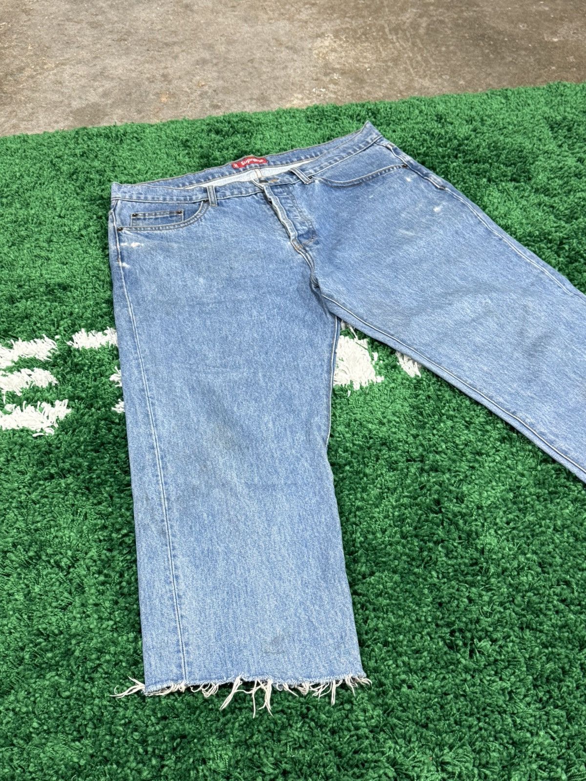 Supreme Supreme Distressed Raw Hem Denim Jeans Sz. 36 Star Size US 36 / EU 52 - 2 Thumbnail