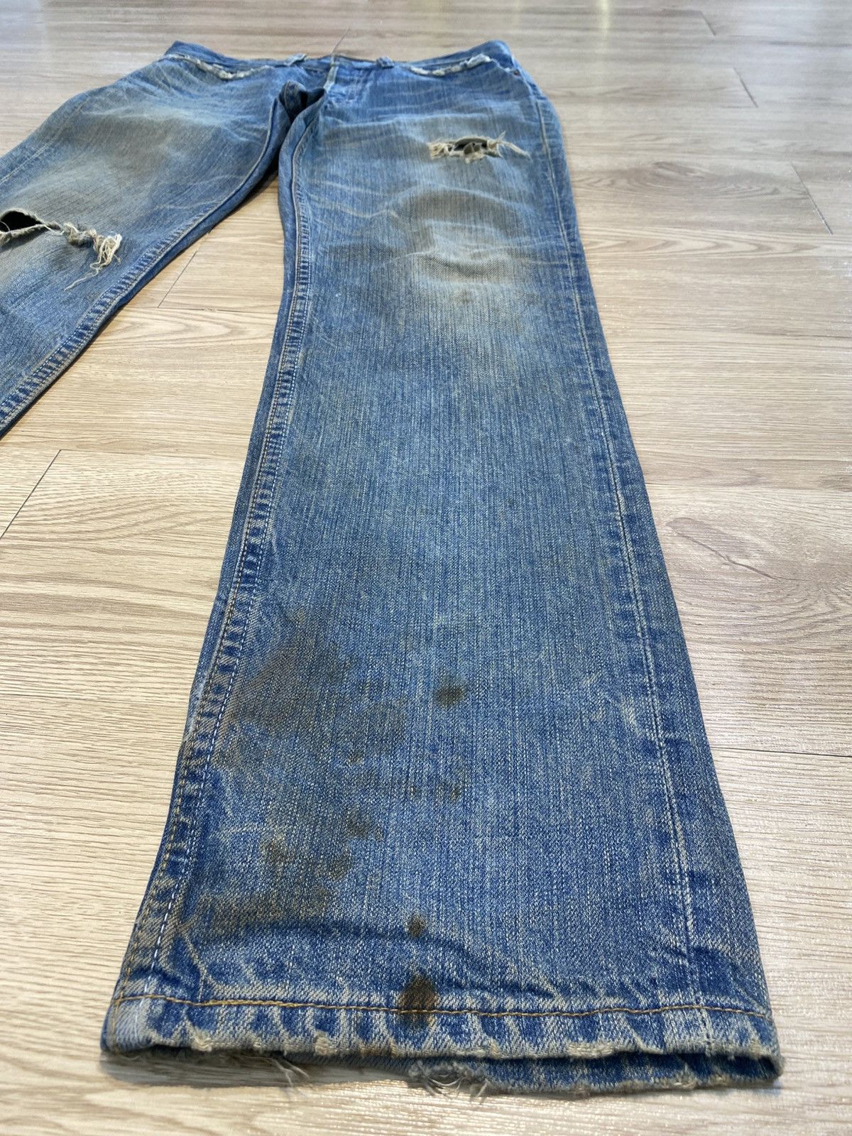 Levi's Levi’s Vintage Distress Rusty Mud Wash Loose Style Jeans Size US 30 / EU 46 - 6 Thumbnail