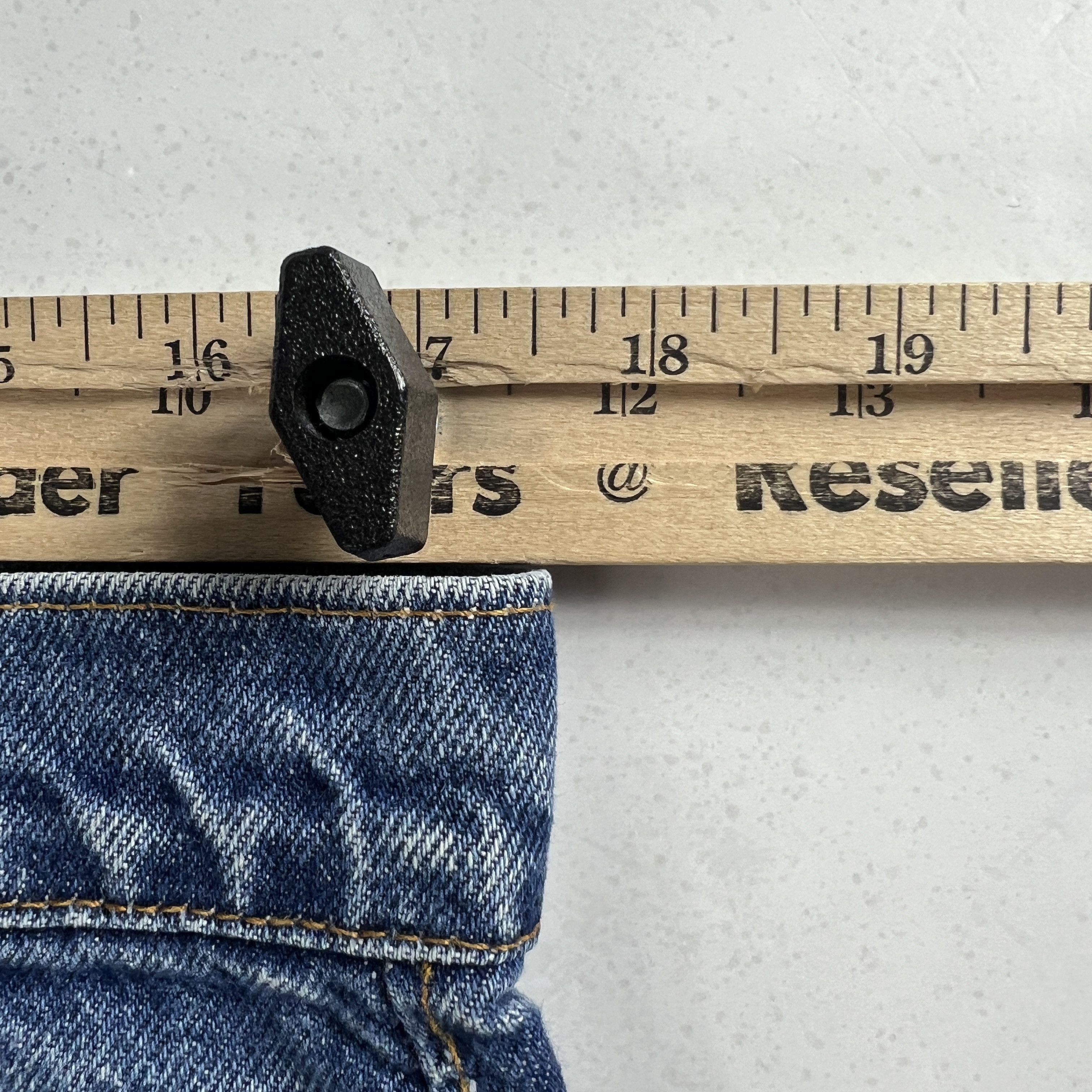 Levi's × Vintage VTG 90s Levi's Jeans 505 Straight Blue Faded Cotton Denim Size US 36 / EU 52 - 23 Thumbnail