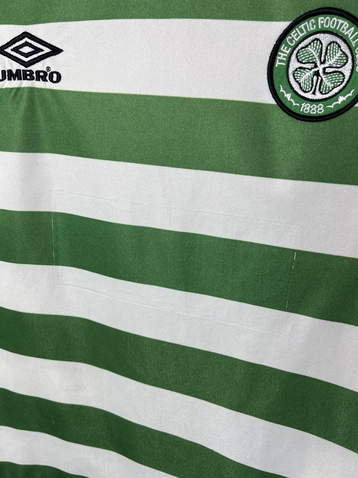 Umbro Vintage soccer football Embro Celtic Jersey Size Boys Xl Size US S / EU 44-46 / 1 - 3 Thumbnail