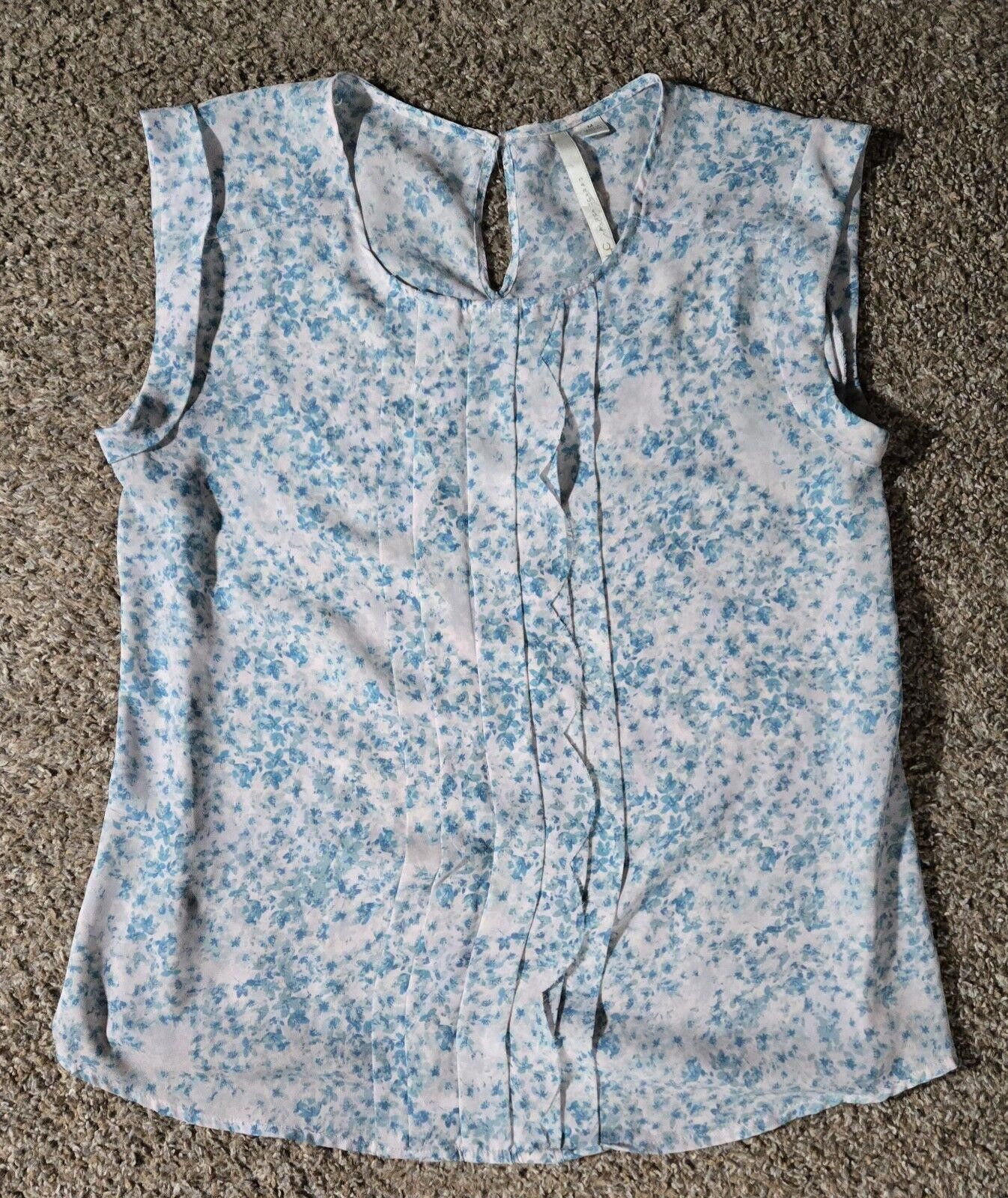 Designer Lauren Conrad Blue And White Floral Tank Top M Size M / US 6-8 / IT 42-44 - 1 Thumbnail