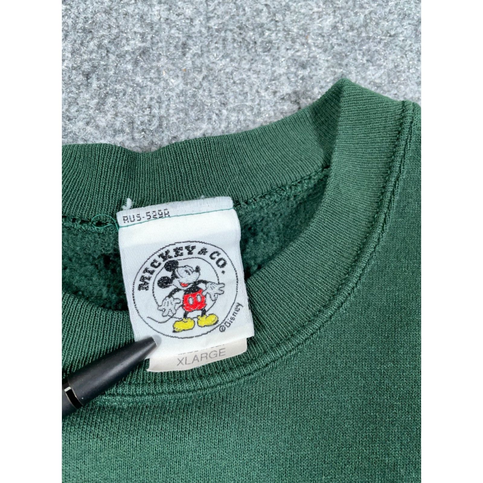 Mickey & Co. VINTAGE Mickey & Co Sweatshirt Adult XL Green Embroidered USA Made Disney Logo Crew Neck Pullover Sweatshirt Men Mens 90s Hipster Cartoon Decorative Size US XL / EU 56 / 4 - 3 Thumbnail