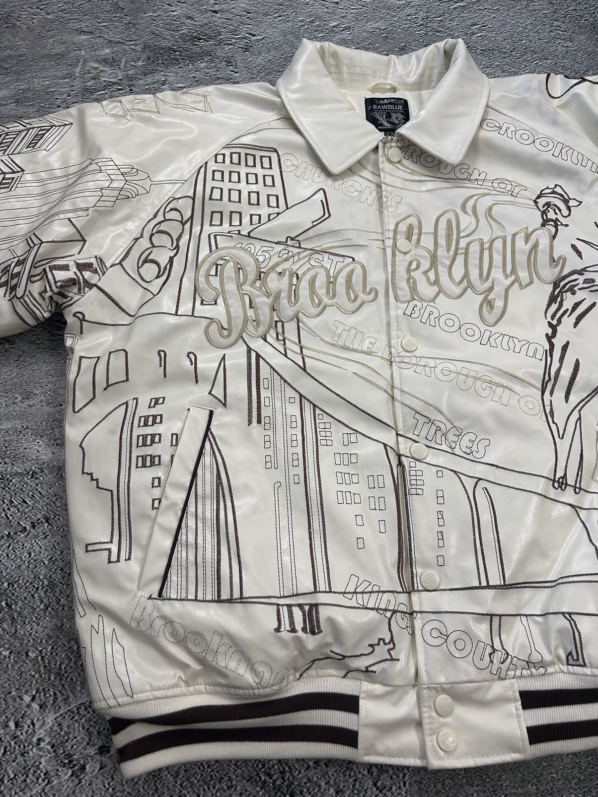 Vintage Raw Blue vintage white bomber jacket Brooklyn New York Size US XXL / EU 58 / 5 - 5 Thumbnail