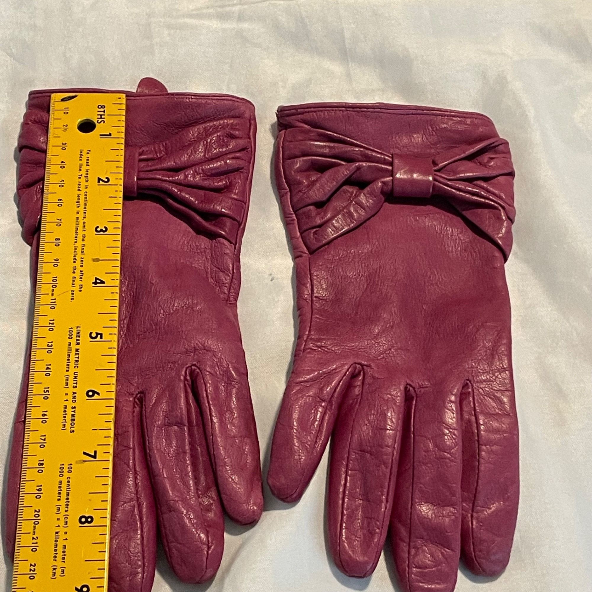 Other Marissa Madison Pink Genuine Leather women’s small gloves Size ONE SIZE - 6 Thumbnail