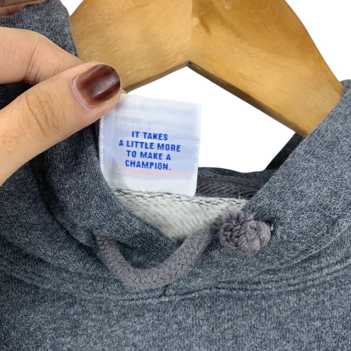 Champion Vintage 90’ CHAMPION PRODUCTS Small Logo Hoodie Sweatshirt Size M / US 6-8 / IT 42-44 - 9 Thumbnail