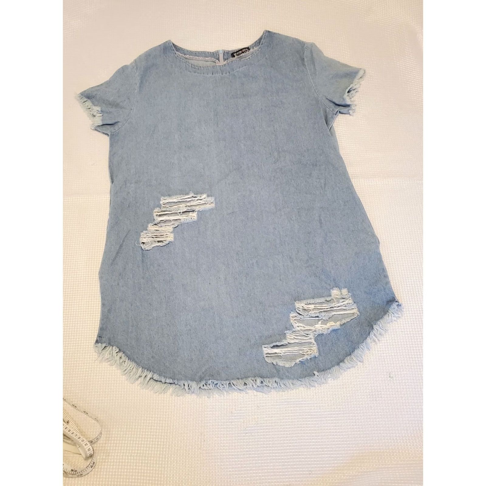 Fashion Nova Fashion Nova Women Dress XL Blue Cotton Short Sleeve Shift Mini Denim Size 40" / US 18 - 2 Thumbnail