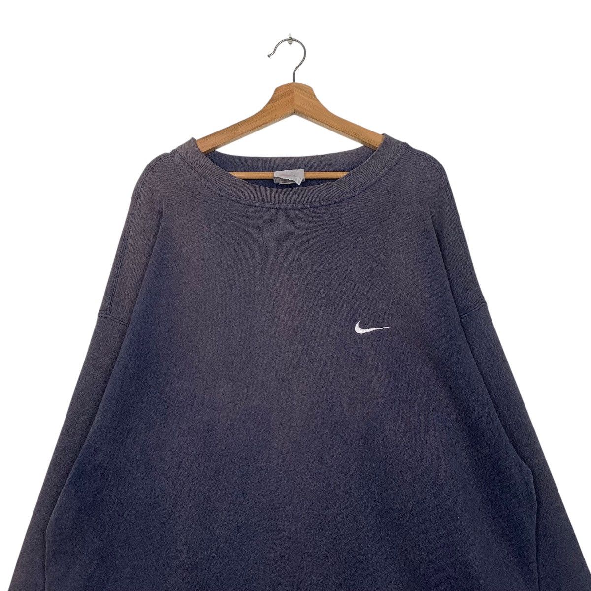Nike Vintage Nike Swoosh Faded Sweatshirt Size US XL / EU 56 / 4 - 2 Thumbnail