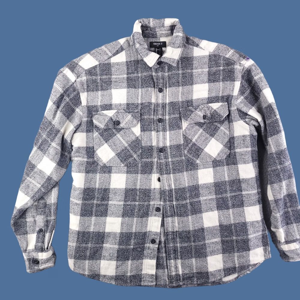 Forever 21 Forever 21 Shirt Button-Up Overshirt Long Sleeve Plaid Gray Collared Flannel Mens Small White/Gray Cott0n Size US S / EU 44-46 / 1 - 1 Thumbnail