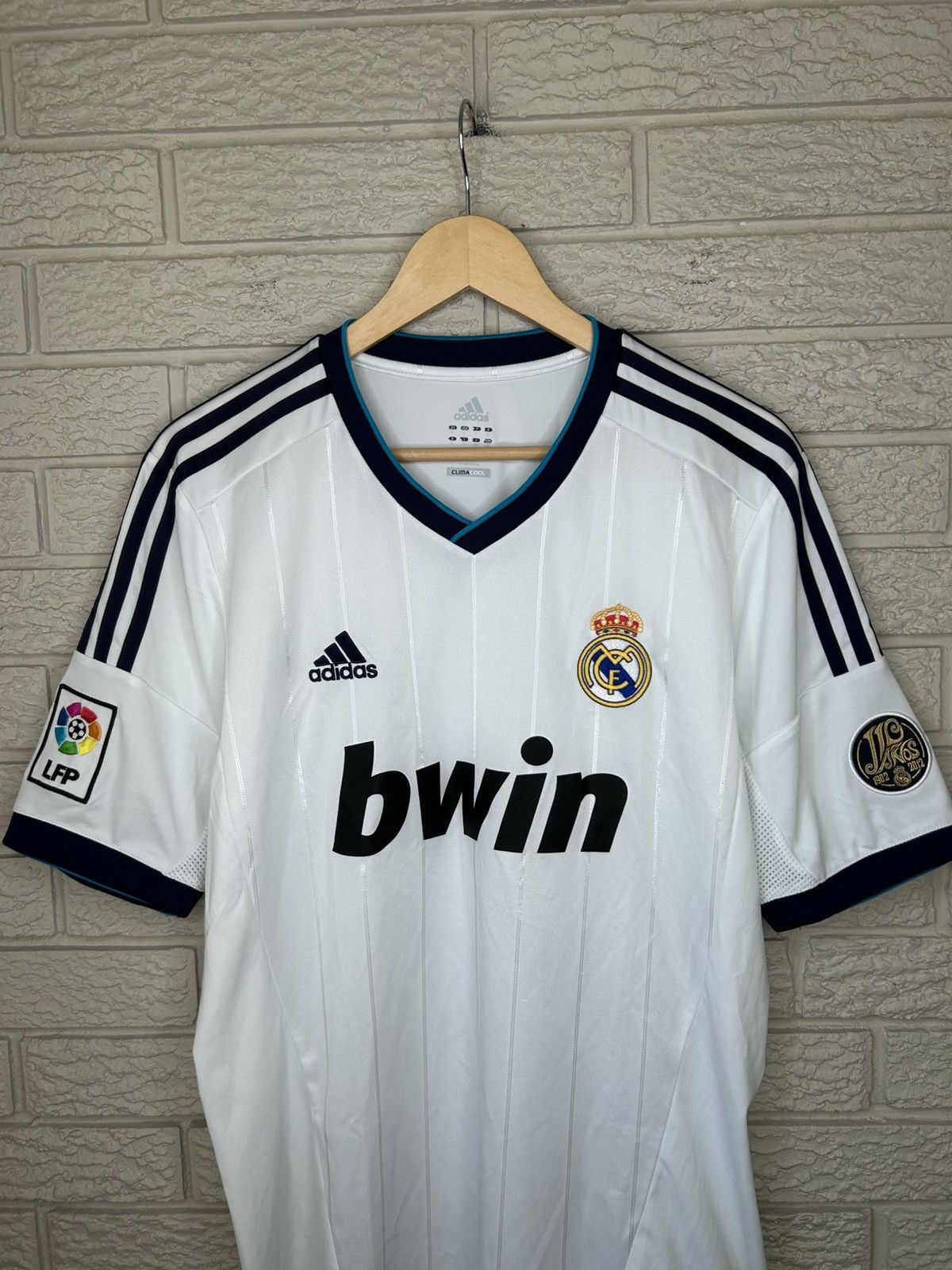 Adidas Adidas Real Madrid 2012 Home Jersey Size US L / EU 52-54 / 3 - 2 Thumbnail