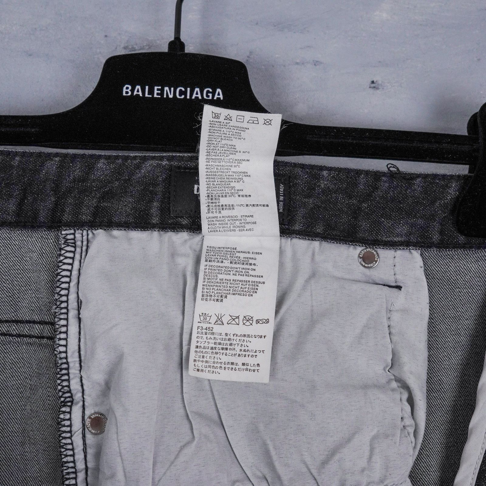 Dsquared2 Dsquared2 classic kenny distressed washed black jeans pants Size US 38 / EU 54 - 11 Thumbnail