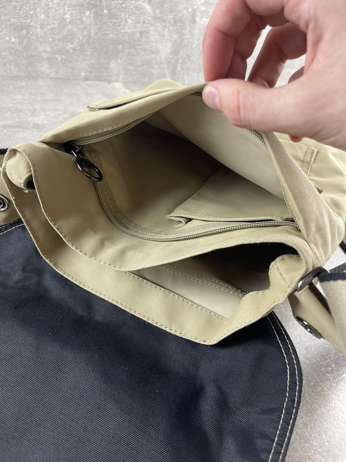 Lacoste Lacoste Canvas Messenger Crossbody Bag Shoulder Satchel Logo Size ONE SIZE - 7 Thumbnail