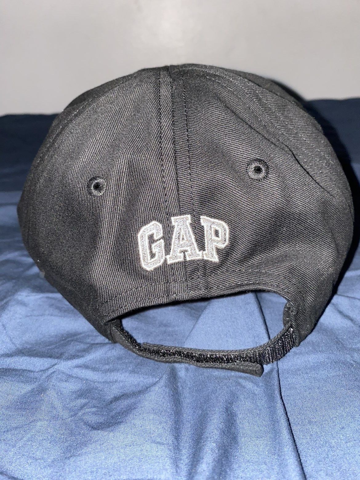 Balenciaga × Gap × Yeezy Yeezy Flame Cap Size ONE SIZE - 2 Thumbnail
