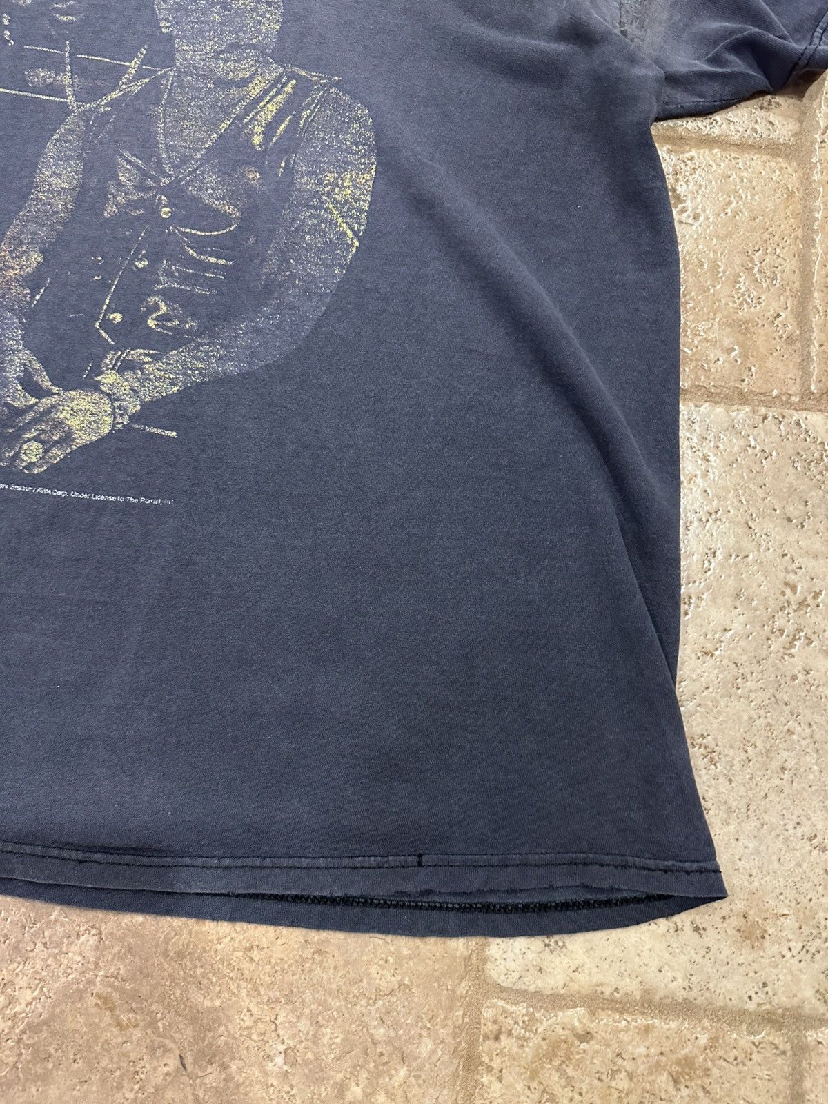 Vintage Vintage 1997 Tupac “Stop the Violence” Distressed Rap Tee Size US XL / EU 56 / 4 - 5 Thumbnail