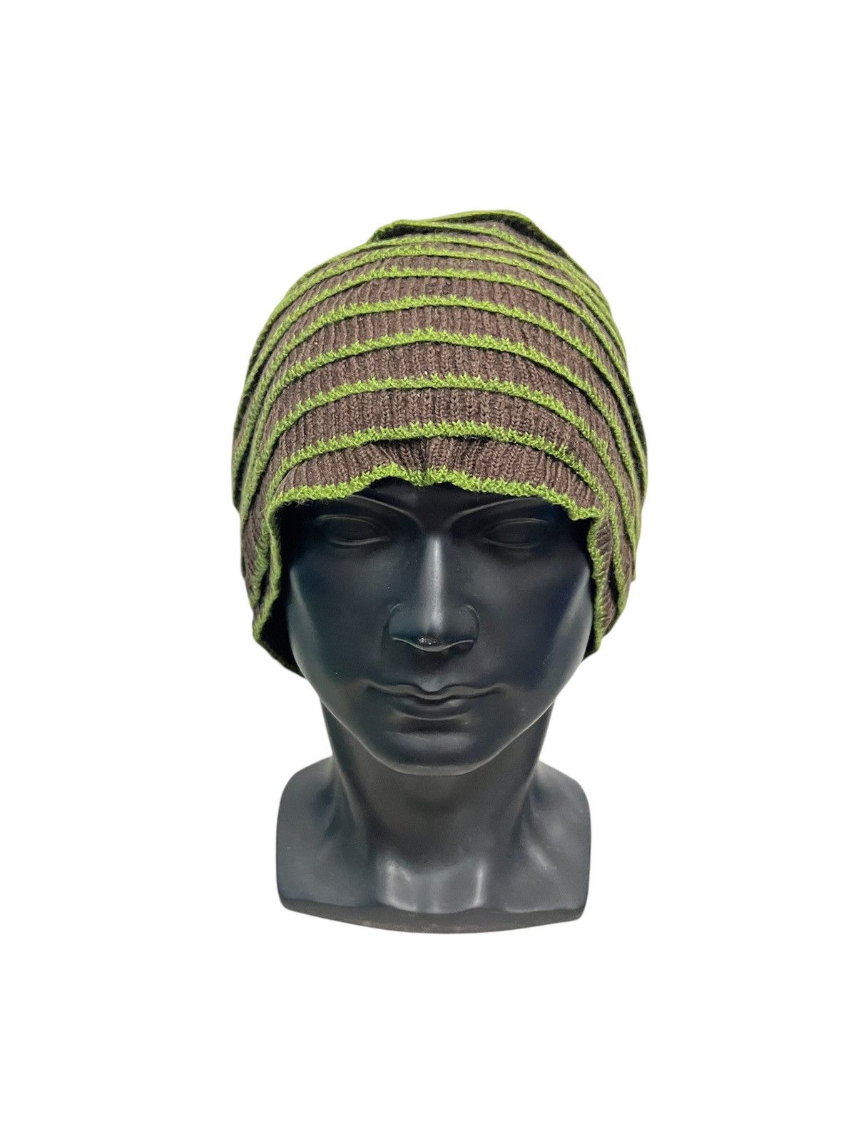 DKNY Vintage DKNY Patchwork Beanie Hat Size ONE SIZE - 1 Thumbnail