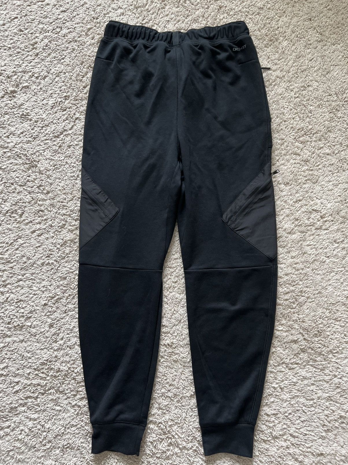 Jordan Brand × Nike Nike Air Jordan Tech Fleece Training Pants Joggers Size US 30 / EU 46 - 3 Thumbnail